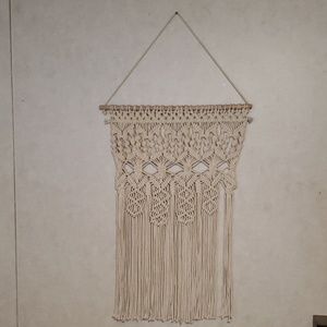 Hanging wall decor